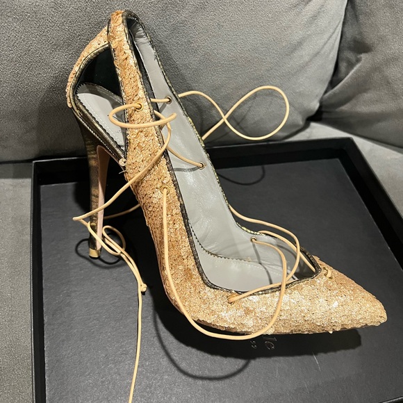 Gold Sequin lace up pump - Picture 8 of 8